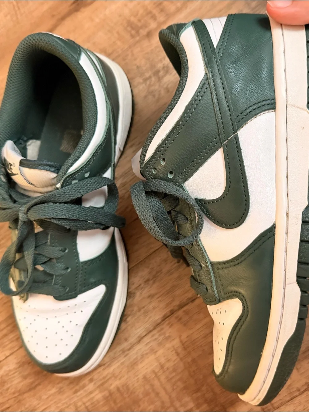 Nike Kids Green and White Low-Top Sneakers